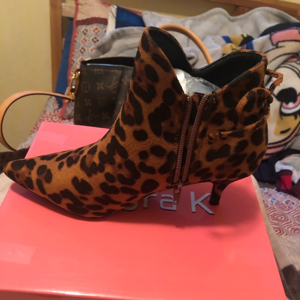 Ankle boots